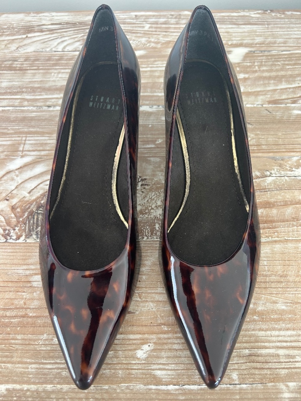 NWOB Stuart Weitzman Poco Tortoiseshell Patent Leather Kitten Heels Sz 9.5 M